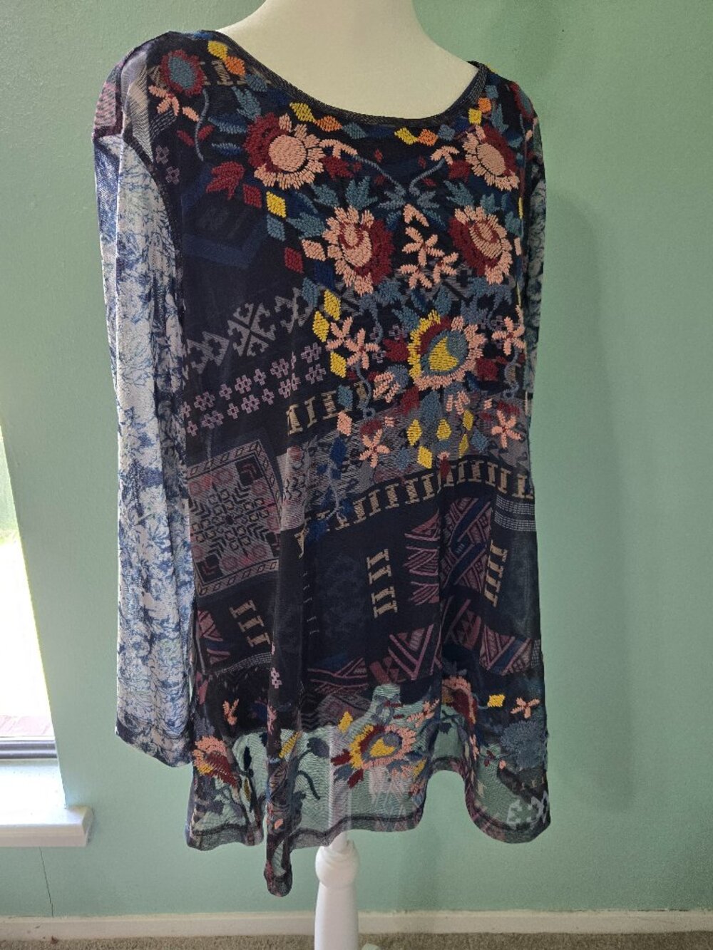John Mark Long Sleeved Floral Embroidered Blouse. Size XL
